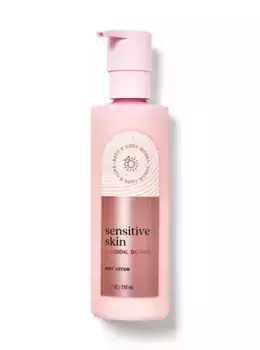 Лосьон для тела Sensitive Skin with Colloidal Oatmeal, 7.8 oz / 230 mL, Bath and Body Works