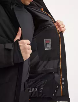 Лыжная куртка Guess, черный