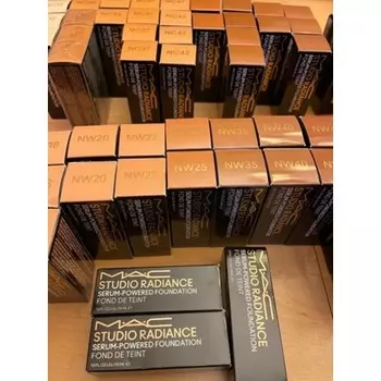MAC Studio Radiance Serum-Driven Foundation 1,0 жидкая унция — новая в коробке
