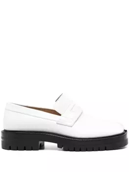 Maison Margiela лоферы Tabi, белый