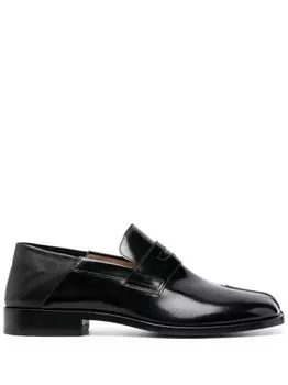 Maison Margiela лоферы Tabi, черный