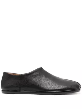 Maison Margiela лоферы Tabi, черный
