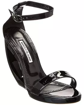 Manolo Blahnik Лакированные босоножки на танкетке Rocar 105, черный