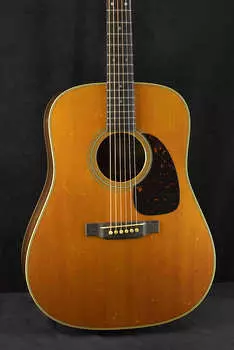 Martin D-28 Rich Robinson Aged Natural