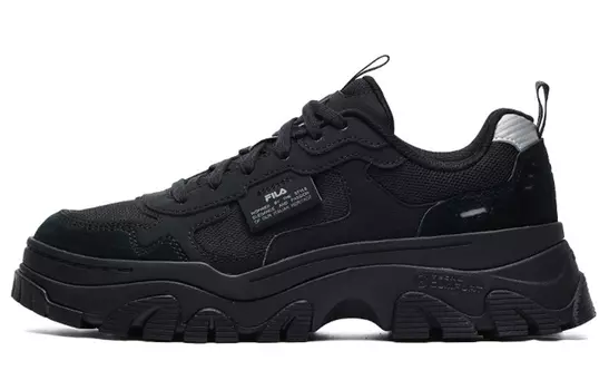 Массивные кроссовки Fila женские