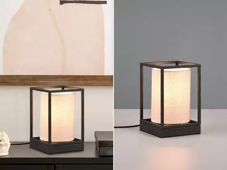 Металлическая настольная лампа с абажуром из бежевой ткани, высота 22см. TRIO