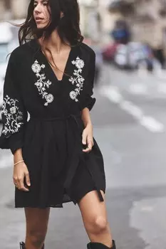 Мини-платье с вышивкой ZARA, черный