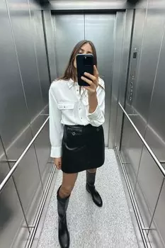 Мини-юбка из искусственной кожи ZARA, черный