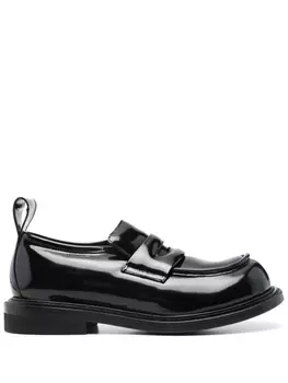 Moschino лакированные лоферы, черный