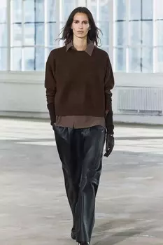 Мягкий на ощупь трикотажный свитер ZARA, коричневый энергичный
