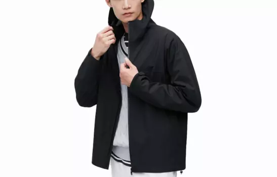 Мужская куртка UNIQLO, цвет Black
