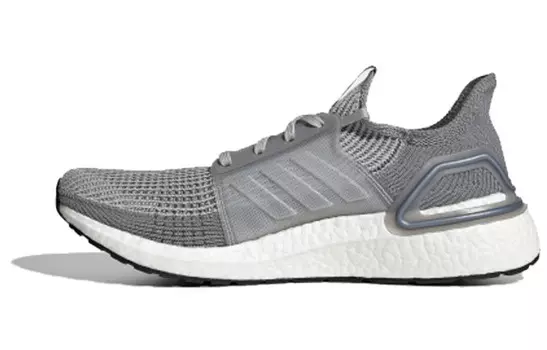 Мужские беговые кроссовки Adidas Ultraboost 19