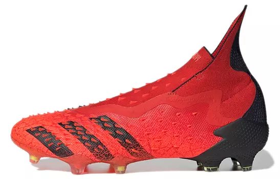 Мужские футбольные кроссовки Adidas Freak