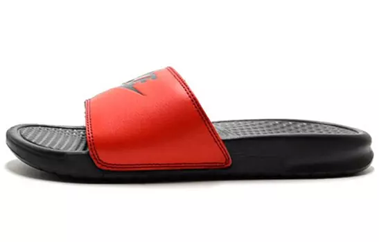 Мужские шлепанцы Nike