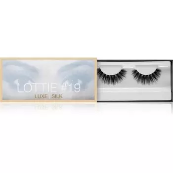Накладные ресницы Huda Beauty Classic