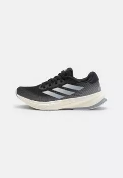 Нейтральные кроссовки SUPERNOVA RISE adidas Performance, цвет core black/halo silver/dash grey