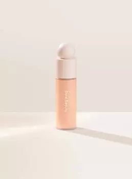 Невесомая тональная основа Liquid Touch Rare Beauty, цвет 150c/light with cool peach undertones