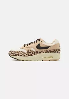 Низкие кроссовки Air Max 1 '87 Nike, цвет sesame/cacao wow/coconut milk/amber brown/velvet brown