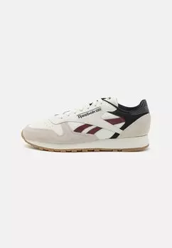 Низкие кроссовки CLASSIC LEATHER MIX UNISEX Reebok, мел/бордовый/черный