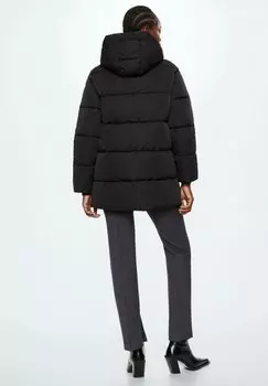 Пальто зимнее Mango, черный