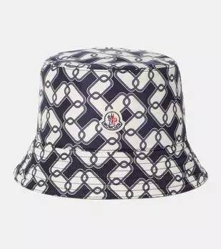 Панама с принтом Moncler