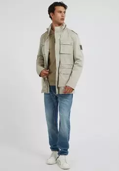 Парка Guess, бежевый