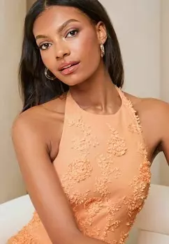 Платье макси FLORAL HALTER NECK REGULAR FIT Lipsy, оранжевый