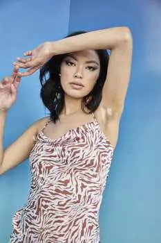 Платье с принтом Glamorous, белый