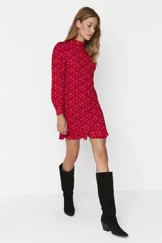Платье Trendyol мини, красный