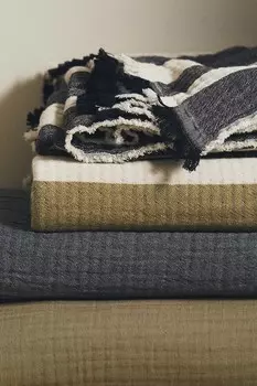 Плед из хлопкового муслина H&M, 130x170 см, бежевый