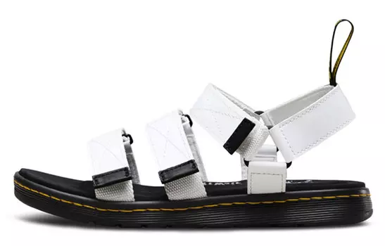 Пляжные сандалии женские белые Dr.Martens