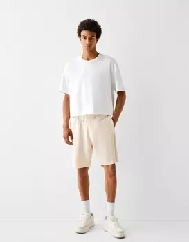 Плюшевые шорты-бермуды Bershka, белый