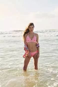 Полосатые дерзкие плавки бикини Superdry, розовый