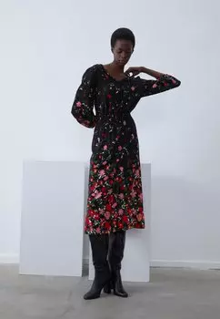 Повседневное платье Anna Field, цвет black/red/green