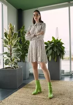 Повседневное платье Selected