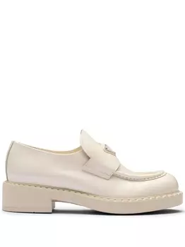 Prada лакированные лоферы Chocolate, белый