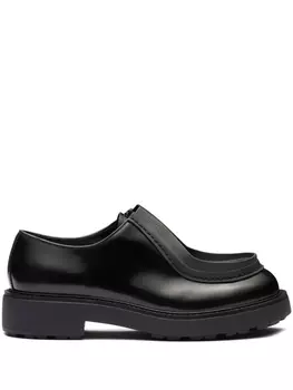 Prada туфли на шнуровке, черный