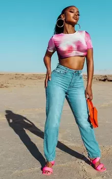 PrettyLittleThing Джинсы «мом» средней потертости