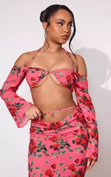 PrettyLittleThing Миниатюрный розовый укороченный топ с открытыми плечами и цветочным принтом