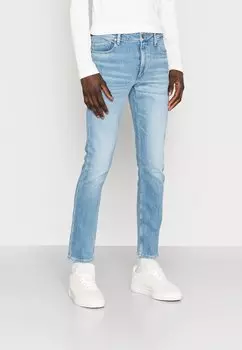 Прямые джинсы Guess, синий деним