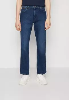 Прямые джинсы Wrangler, темно-синий