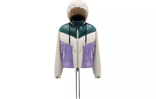 Пуховик женский белый Moncler