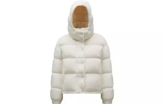 Пуховик женский белый Moncler