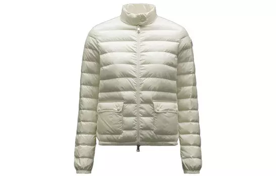 Пуховик женский шелковый белый Moncler