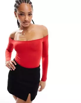 Pull&Bear – красное боди из полиамида с длинными рукавами и воротником-стойкой