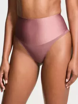 Разглаживающие трусики-стринги с мерцающим эффектом Body By Victoria, цвет Vintage Rose