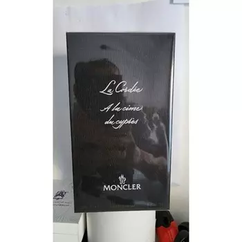 Редкие духи Moncler La Cime Des Cypresses, 200 мл, EDP — новые и запечатанные