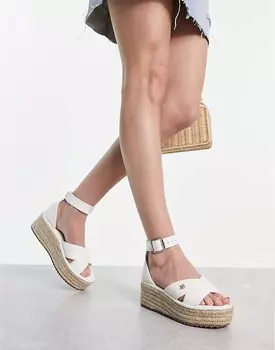 River Island – Белые босоножки>Эспадрильи на платформе