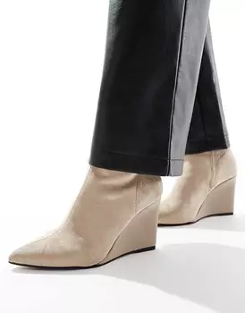 River Island – бежевые ботинки на танкетке