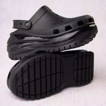 Сабо Crocs Classic Mega Crush, черный